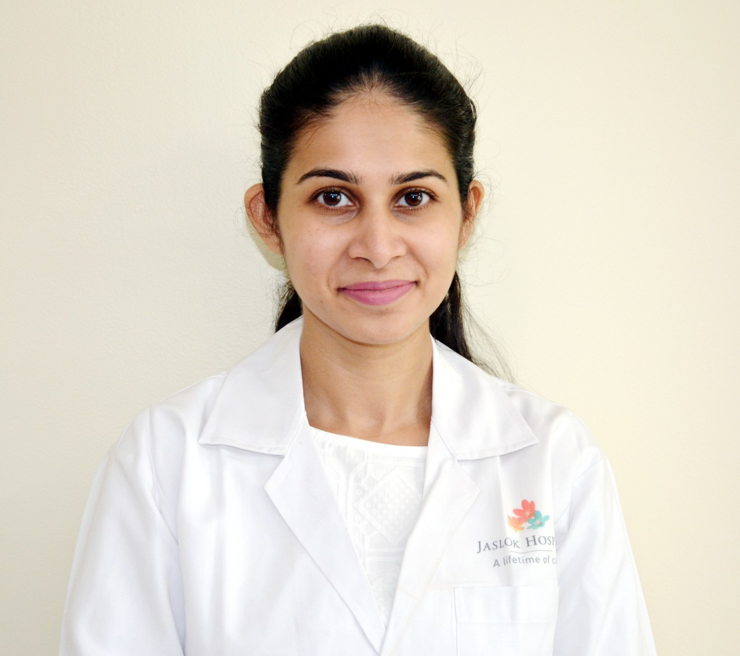 Dr. Nidhi Khandelwal